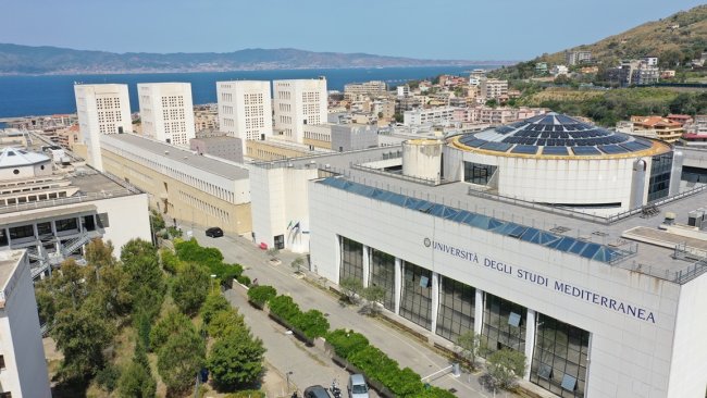Università Mediterranea, Torri