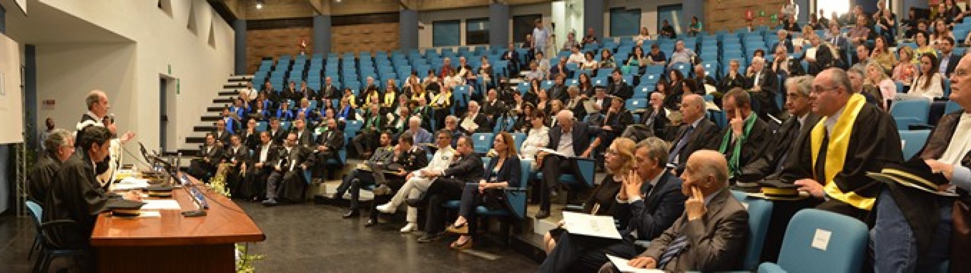Adeli Honoris Causa