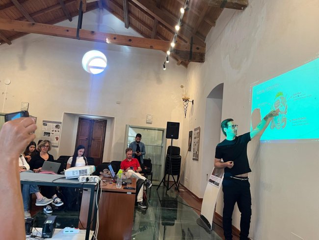 BIP From museum to theater: digital humanities tools towards inclusive and cultural fruition