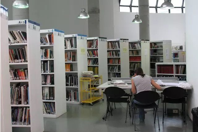 Sala lettura Biblioteca dell'Area di Architettura