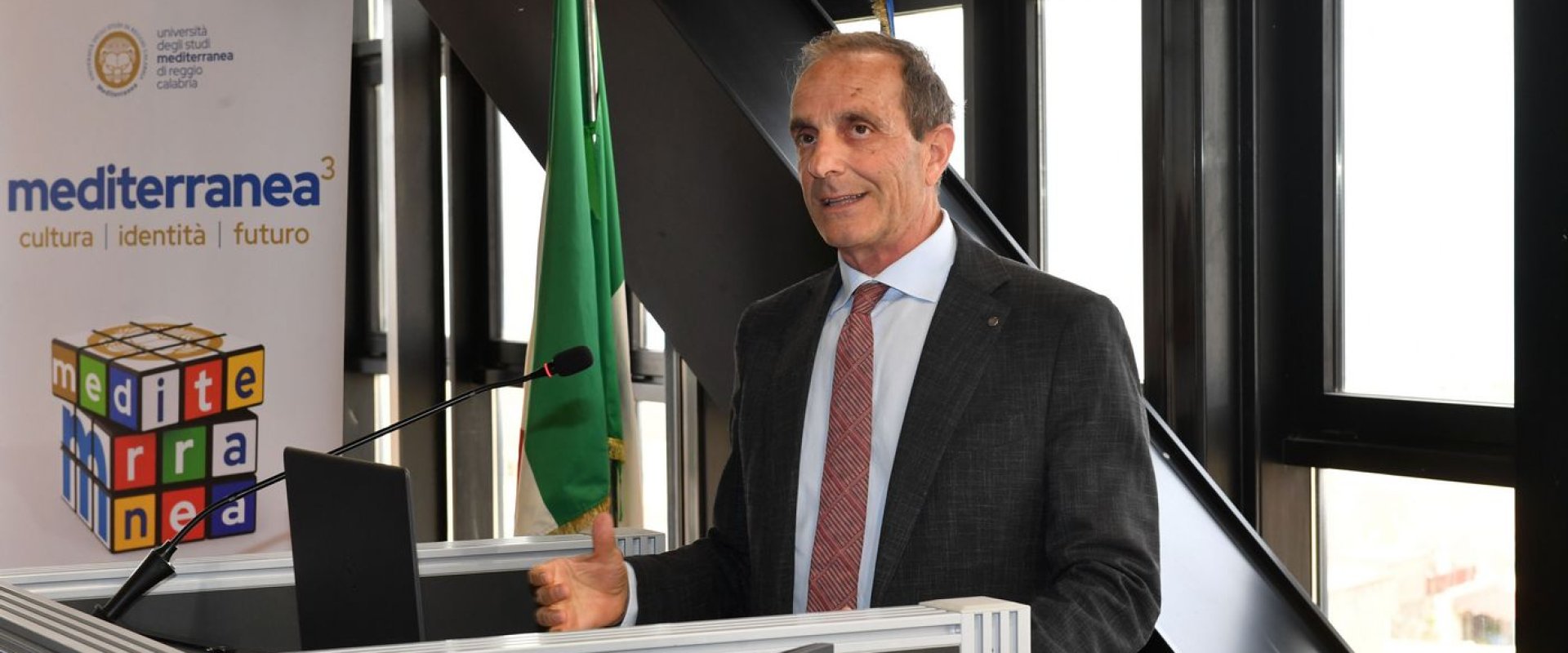 Il rettore Zimbalatti