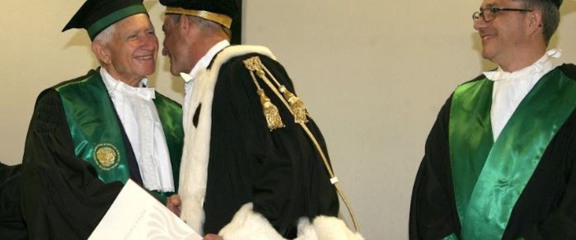 Dottorato H.C. in Scienze Agrarie, Alimentari e Forestali a Nicodemo Librandi