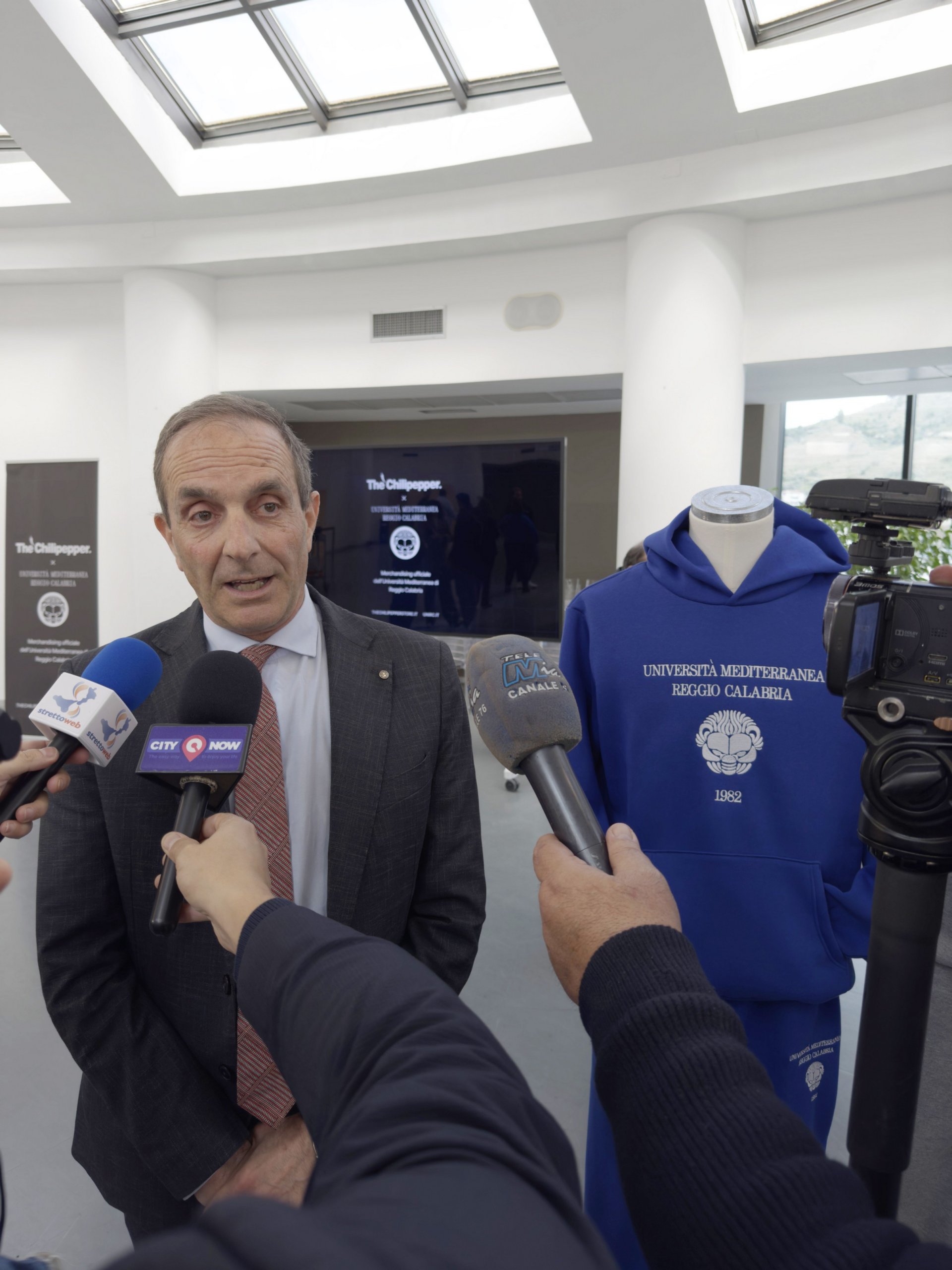 rettore presentazione merchandising