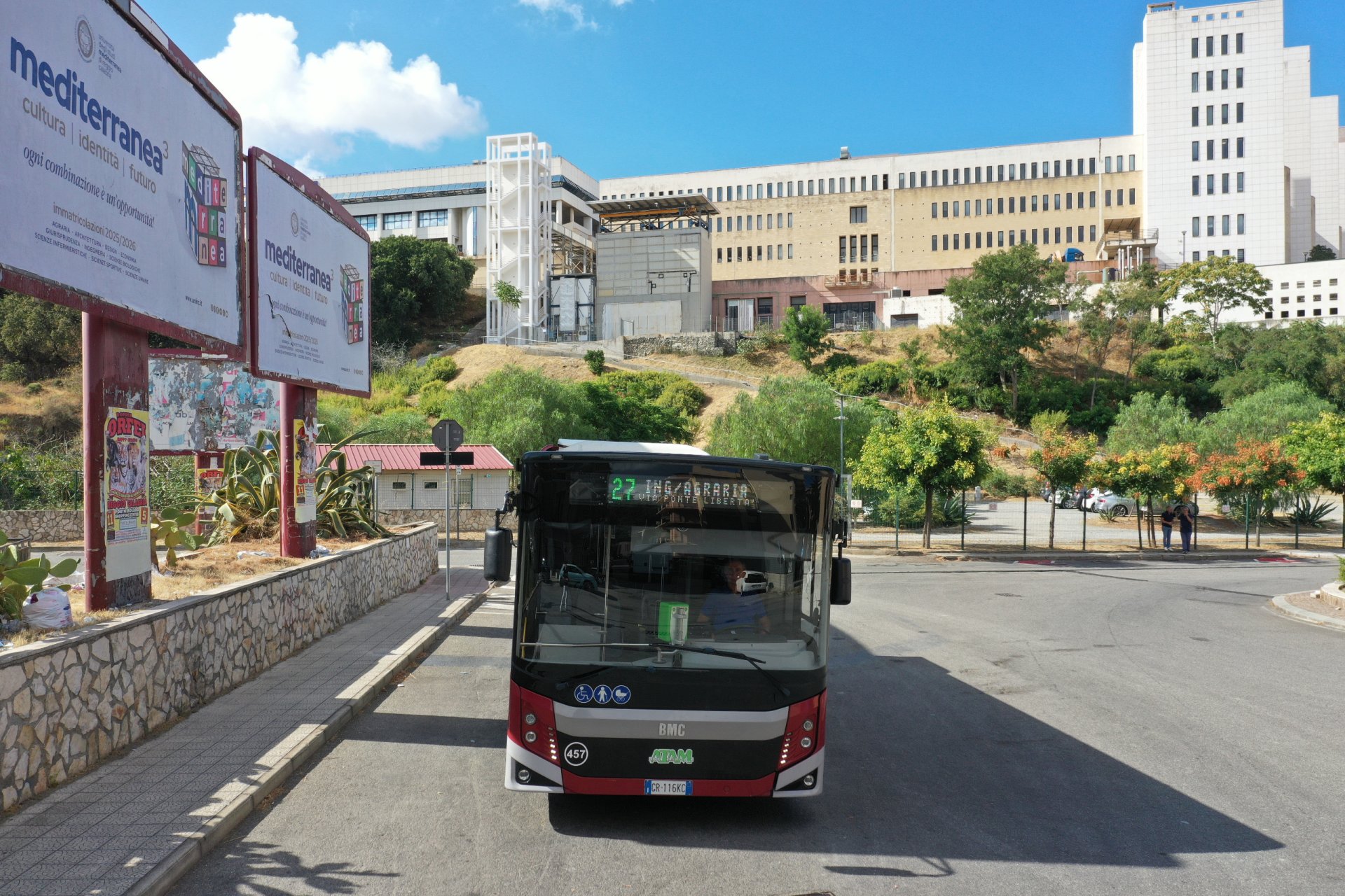 Bus Atam